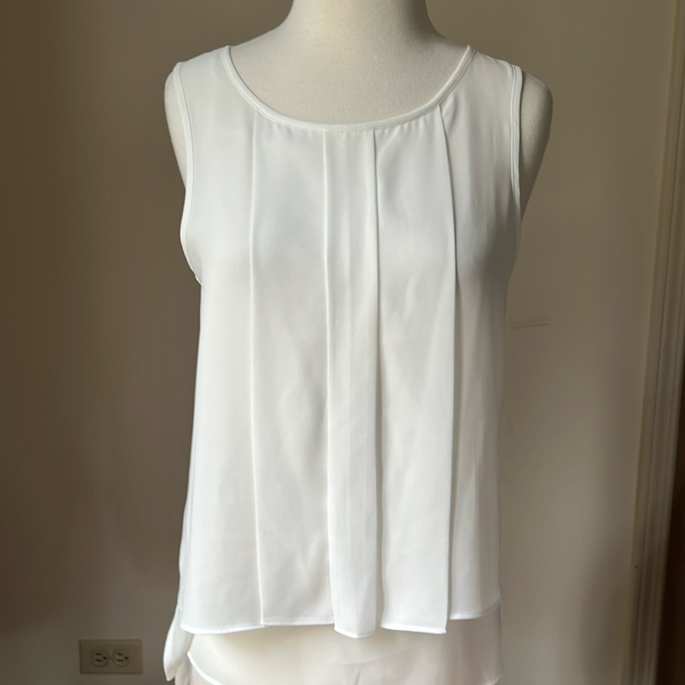 HD in Paris Anthropologie White Pleated Layered Sleeveless High Low Top NWT 2